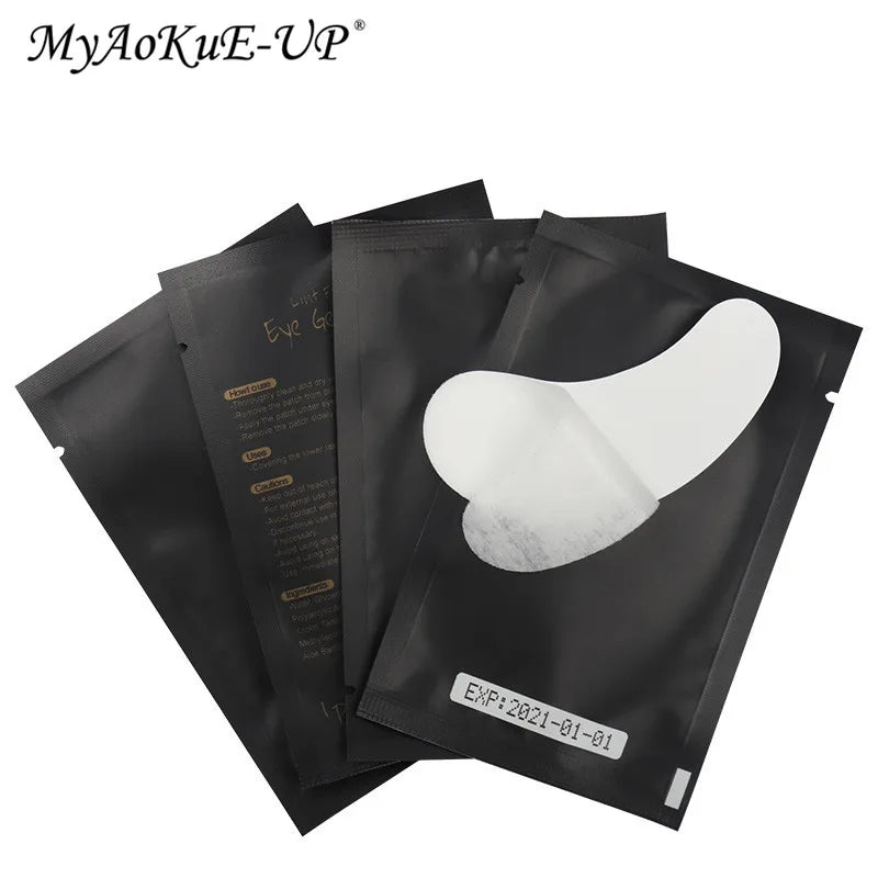 Embalagem de 50/100 pares de adesivos de gel para pestanas postiças, ideais para extensão de pestanas.