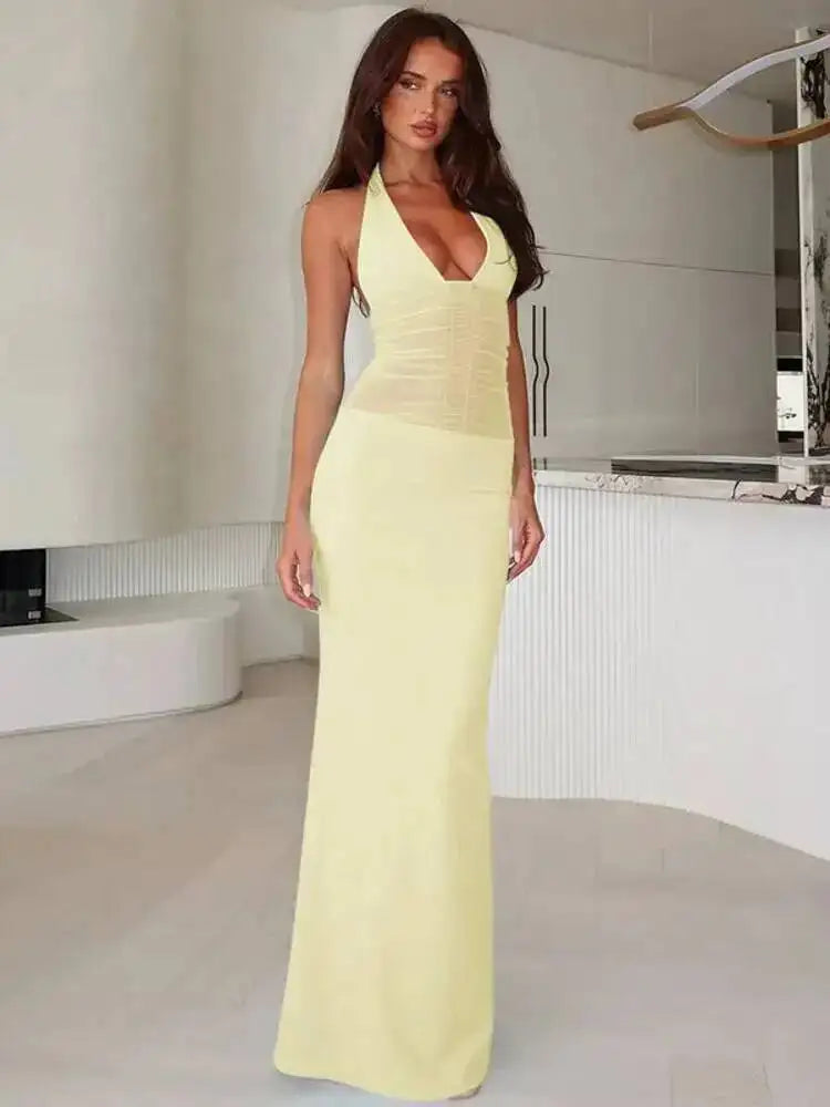 Elegante Vestido de Festa Longo Sexy com Alças Finas Vazadas em Malha e Decote nas Costas - Modelo Feminino Verão 2025
