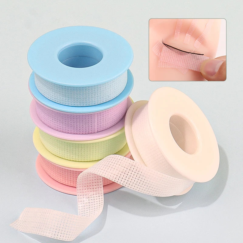 1 unidade de fita adesiva de silicone microporosa não tecida para pestanas, respirável, sensível e resistente, para aplicação debaixo dos olhos, ideal para extensão de pestanas e maquilhagem.